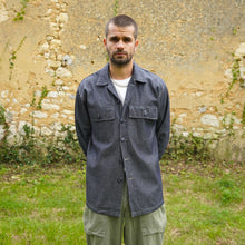 Load image into Gallery viewer, Chemise CISO Utility - Chambray dark navy