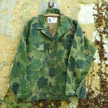 Load image into Gallery viewer, Chemise P43 - Camo Mitchell Leaf - Map pocket