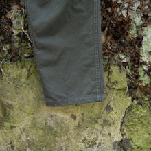 Load image into Gallery viewer, Pantalon troupes de montagne - Vert Taïga