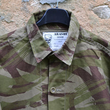 Load image into Gallery viewer, Blouson Centurion - motif camo Lizard