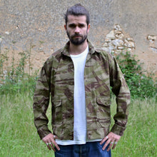 Load image into Gallery viewer, Blouson Centurion - motif camo Lizard