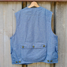 Load image into Gallery viewer, Gilet de chasse chambray monkey back pocket - #arashibyboras
