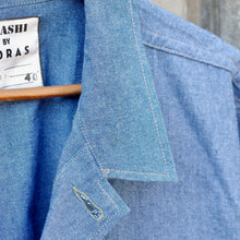 Load image into Gallery viewer, Veste de jungle chambray & boutons M65 upcyclés - #arashibyboras