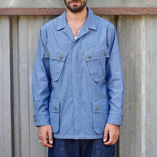 Load image into Gallery viewer, Veste de jungle chambray & boutons M65 upcyclés - #arashibyboras