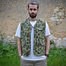 Load image into Gallery viewer, Gilet de chasse - Camo Frogskin japanese fabric