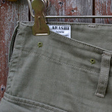 Load image into Gallery viewer, Pantalon P44 monkey pants olive green HBT 11 Oz