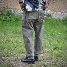 Load image into Gallery viewer, Pantalon P44 monkey pants olive green HBT 11 Oz