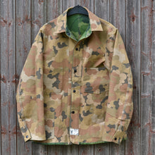 Load image into Gallery viewer, Veste de combat reversible en camo mitchell