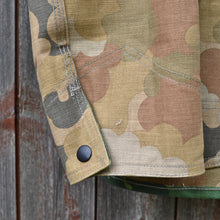 Load image into Gallery viewer, Veste de combat reversible en camo mitchell